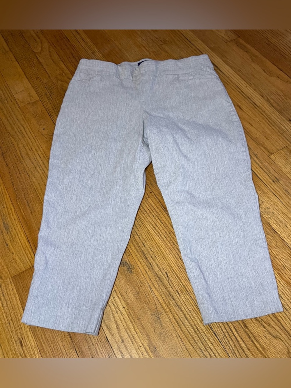 Apt. 9 Brynn Capris - Light Gray